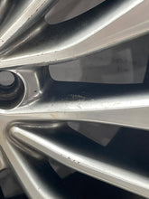 Load image into Gallery viewer, WHEEL RIM Lincoln MKX 16 17 18 18x8 ALUM 18x8, 5 lug, 4-1/4" - NW740422