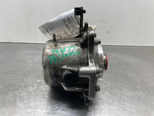 Load image into Gallery viewer, TRANSFER CASE Honda Crosstour 10 11 12 13 14 15 - NW749155