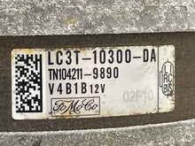 Load image into Gallery viewer, Alternator FORD F350SD PICKUP 2022 - NW752006