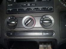 Load image into Gallery viewer, TEMPERATURE CONTROLS F250SD Pickup F350SD Pickup 08 09 10 - NW751823