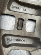 Load image into Gallery viewer, WHEEL RIM - NW752132
