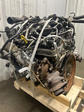 Load image into Gallery viewer, Engine Motor FORD F150 PICKUP 2022 - NW754560