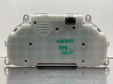 Load image into Gallery viewer, Speedometer Cluster Pontiac Solstice 2006 - NW754854