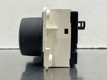 Load image into Gallery viewer, TEMPERATURE CONTROLS Pontiac Solstice 06 07 08 09 10 - NW754603