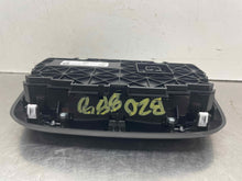 Load image into Gallery viewer, Temperature Controls Jeep Compass 2019 - NW755690