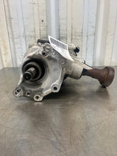 Load image into Gallery viewer, Transfer Case MAVERICK PICKUP 2024 - NW759468