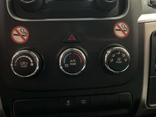 Load image into Gallery viewer, Temperature Controls DODGE 1500 PICKUP 2019 - NW759544