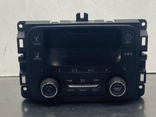 Load image into Gallery viewer, Radio DODGE 1500 PICKUP 2018 - NW762516