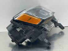 Load image into Gallery viewer, HEADLIGHT LAMP ASSEMBLY Jeep Grand Cherokee 17 18 19 20 Right - NW762653