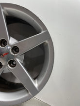 Load image into Gallery viewer, Wheel Rim Chevrolet Corvette 2005 - NW762873