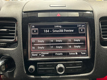 Load image into Gallery viewer, Info-Gps Screen Volkswagen Touareg 2014 - NW765475