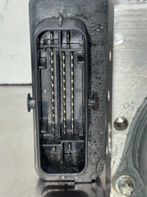 Load image into Gallery viewer, ABS Pump PROMASTER 1500 VAN 2021 - NW769208