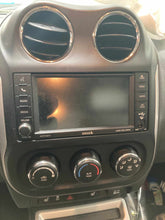 Load image into Gallery viewer, Radio Jeep Compass 2016 - NW769875