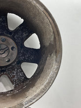 Load image into Gallery viewer, Wheel Rim THUNDERBIRD 2003 - NW775069