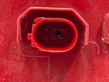 Load image into Gallery viewer, Tail Lamp Light PORSCHE PANAMERA 2015 - NW775420