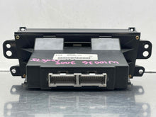 Load image into Gallery viewer, FRONT TEMPERATURE CONTROLS Cadillac STS 2005 05 2006 06 - NW777549