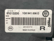 Load image into Gallery viewer, HEADLIGHT LAMP ASSEMBLY Volkswagen EOS 07 08 09 10 11 Right - NW778418