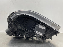 Load image into Gallery viewer, Headlight Lamp Assembly INFINITI Q45 2005 - NW779611