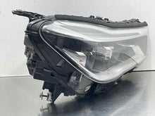 Load image into Gallery viewer, Headlight Lamp Assembly BMW 750I 2017 - NW780771