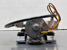 Load image into Gallery viewer, Convertible Top Motor Ford Mustang 2007 - NW781103