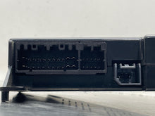 Load image into Gallery viewer, Computer 2015 - NW782758