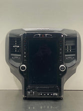 Load image into Gallery viewer, Radio DODGE 2500 PICKUP 2021 - NW783541