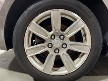Load image into Gallery viewer, WHEEL RIM Lacrosse Allure 10-13 18x8 ALUM 18x8, 5 lug, 120mm - NW783873