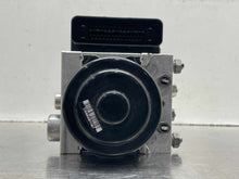 Load image into Gallery viewer, ABS Pump Volkswagen Touareg 2015 - NW796537
