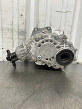 Load image into Gallery viewer, Transfer Case Hyundai Tucson 2023 - NW802450