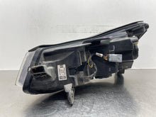 Load image into Gallery viewer, Headlight Lamp Assembly Chevrolet TRAX 2019 - NW803110