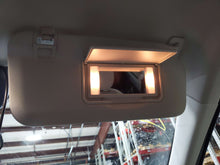Load image into Gallery viewer, Interior Sun Visors Ford Escape 2021 - NW813623