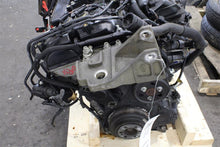 Load image into Gallery viewer, ENGINE MOTOR Land Rover Evoque 14 15 16 17 2.0L VIN G - 1340707