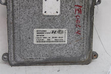 Load image into Gallery viewer, ECU ECM COMPUTER Hyundai Sonata 2006 06 2007 07 - 1341218