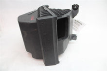 Load image into Gallery viewer, AIR CLEANER BOX Hyundai Santa Fe Kia Sorento 16 17 18 19 20 - 1344231