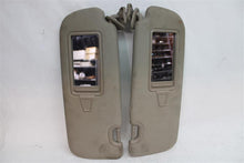 Load image into Gallery viewer, INTERIOR SUN VISORS Hyundai Santa Fe 13 14 15 16 17 18 19 Left - 1344315