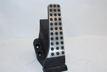 Load image into Gallery viewer, ELECTRONIC PEDAL ASSEMBLY E250D E300 E350 E400 E550 E63 2014 14 - 1352181