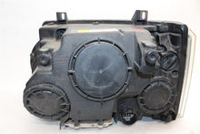 Load image into Gallery viewer, HEADLIGHT LAMP ASSEMBLY Land Rover Range Rover 06 07 08 09 Right - 1354982