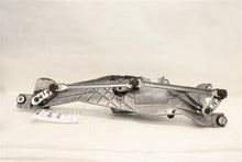 Load image into Gallery viewer, WINDSHIELD WIPER MOTOR Hyundai Equus 11 12 13 14 15 16 - 1355191