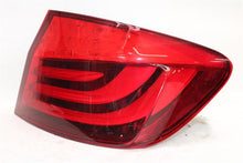 Load image into Gallery viewer, OUTER TAIL LIGHT LAMP 528i 535i 550i Active 5 M5 11 12 13 Right - 1355627