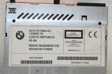 Load image into Gallery viewer, RADIO BMW Z4 X3 2005 05 2006 06 2007 07 2008 08 AM FM CD - 1355940