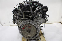 Load image into Gallery viewer, ENGINE MOTOR Titan Titan XD 17 18 19 20 21 22 5.6L VIN A - 1356838