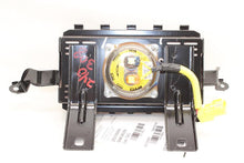 Load image into Gallery viewer, Air Bag Nissan Titan Titan XD 16 17 18 Right - 1356912