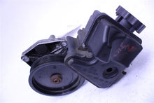 Load image into Gallery viewer, POWER STEERING PUMP Gl320 Gl350 Gl450 Gl550 ML320 ML350 ML450 06-12 - 1357990