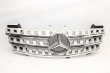Load image into Gallery viewer, GRILLE ML320 ML350 ML500 ML550 ML63 2006 06 2007 07 2008 08 - 1358006