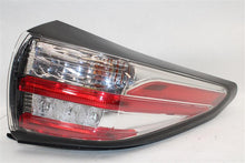 Load image into Gallery viewer, OUTER TAIL LIGHT LAMP Murano Murano Cross Cabriolet 16-18 Right - 1358793