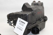 Load image into Gallery viewer, AIR CLEANER BOX RX350 Highlander Sienna 07 08 09 10 11 12 13 - 1359326