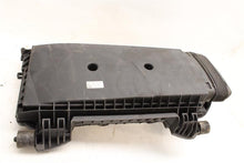 Load image into Gallery viewer, AIR CLEANER BOX E250 Van C250 C300 C350 C63 E250D E300 E350 E400 12-16 - 1359412