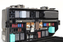 Load image into Gallery viewer, FUSE BOX Honda CR-V 2015 15 2016 16 - 1360002