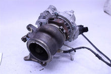 Load image into Gallery viewer, EXHAUST MANIFOLD A3 Golf Golf GTI 2015 15 2016 16 - 1361631