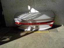 Load image into Gallery viewer, TRUNK LID Hyundai Azera 2014 14 2015 15 2016 16 2017 17 - 1363602